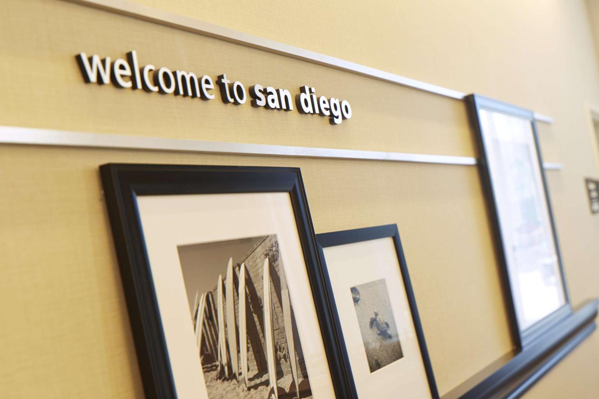 Hampton Inn San Diego Mission Valley Exteriör bild