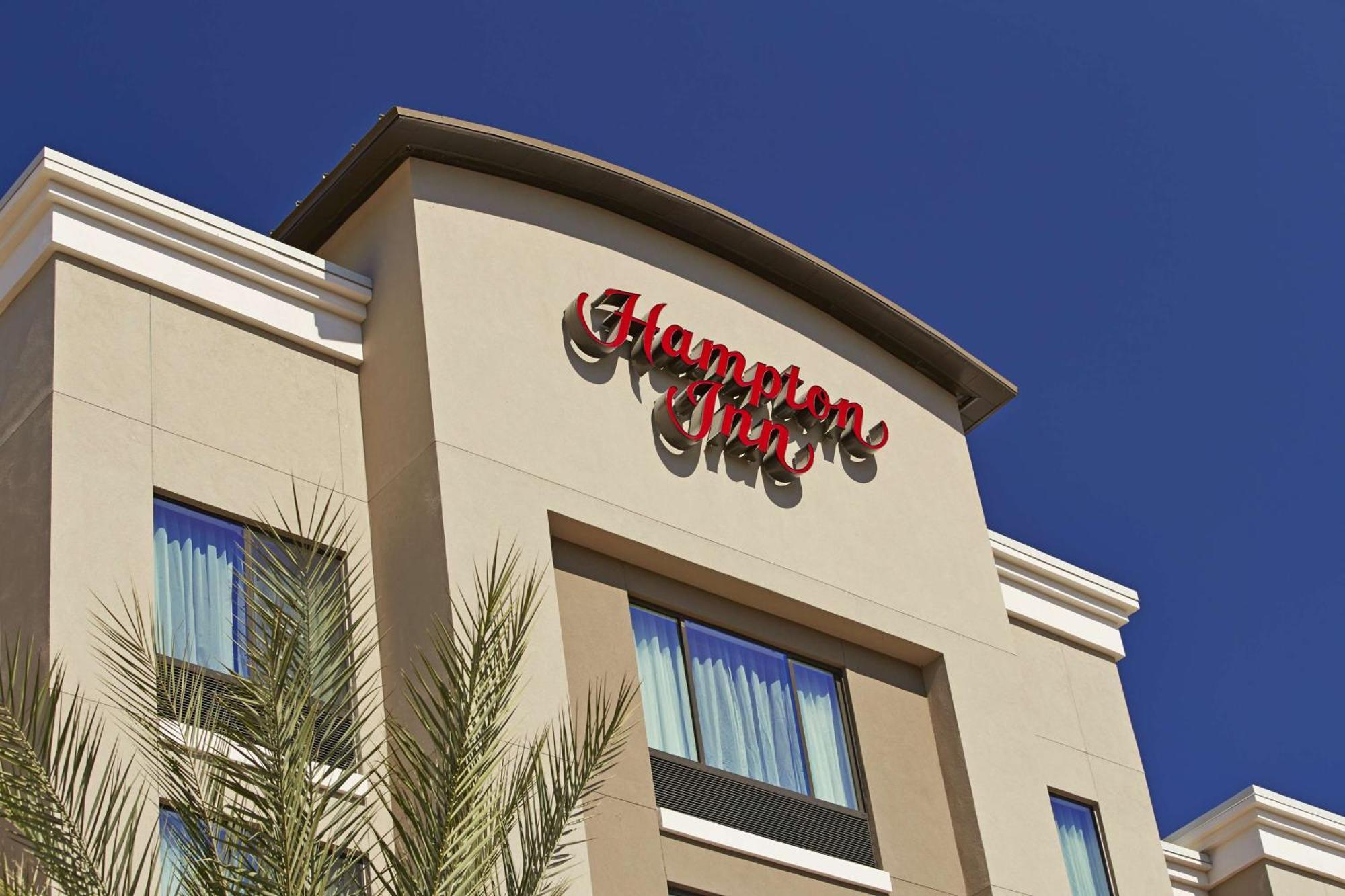 Hampton Inn San Diego Mission Valley Exteriör bild