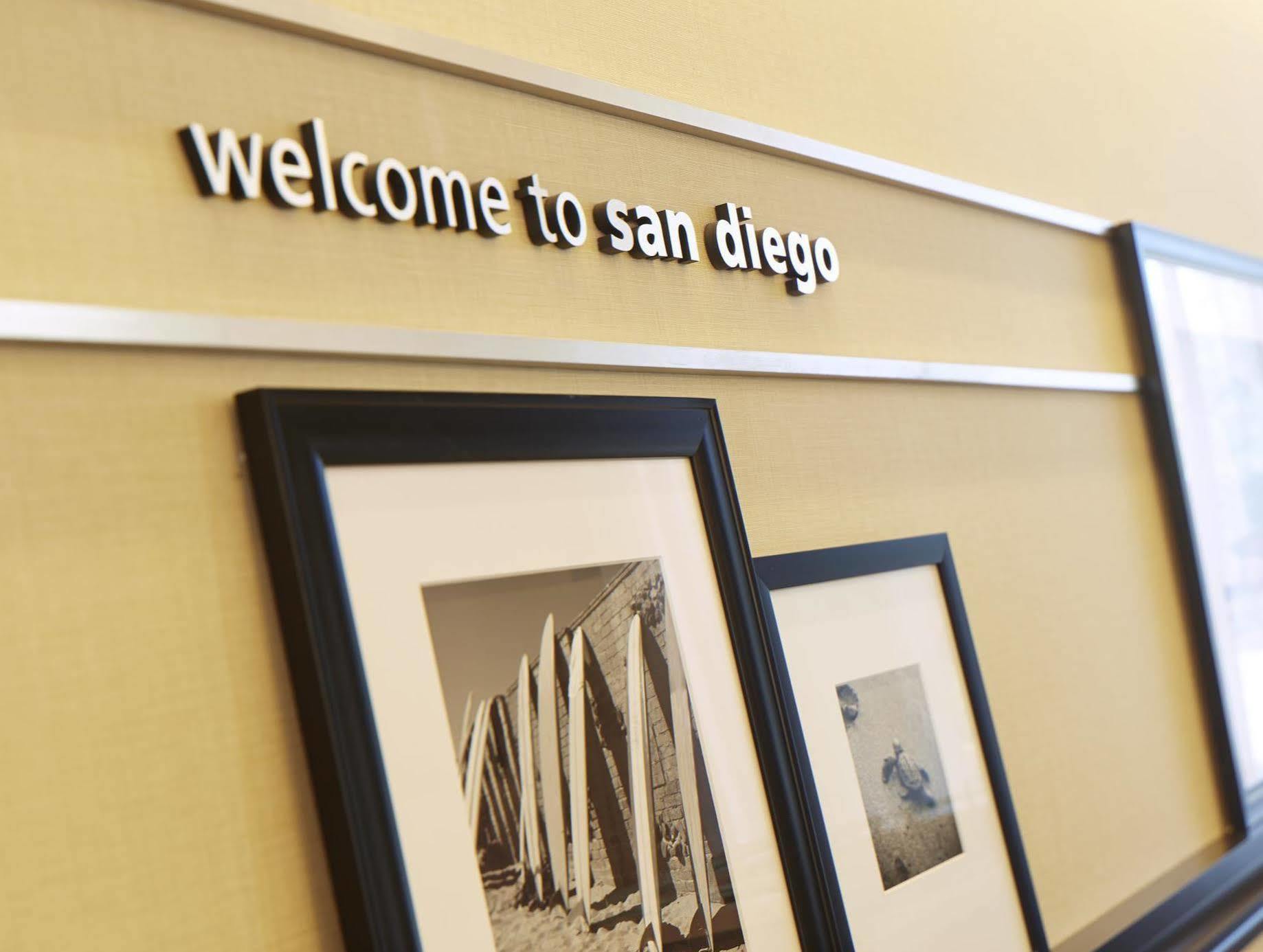 Hampton Inn San Diego Mission Valley Exteriör bild